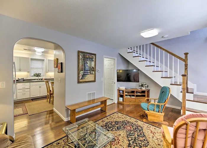 Charming Historic - Walk To Downtown & Uw Holiday home Laramie