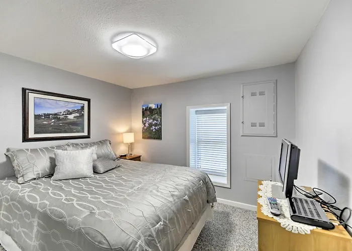 Holiday home Charming Historic - Walk To Downtown & Uw *